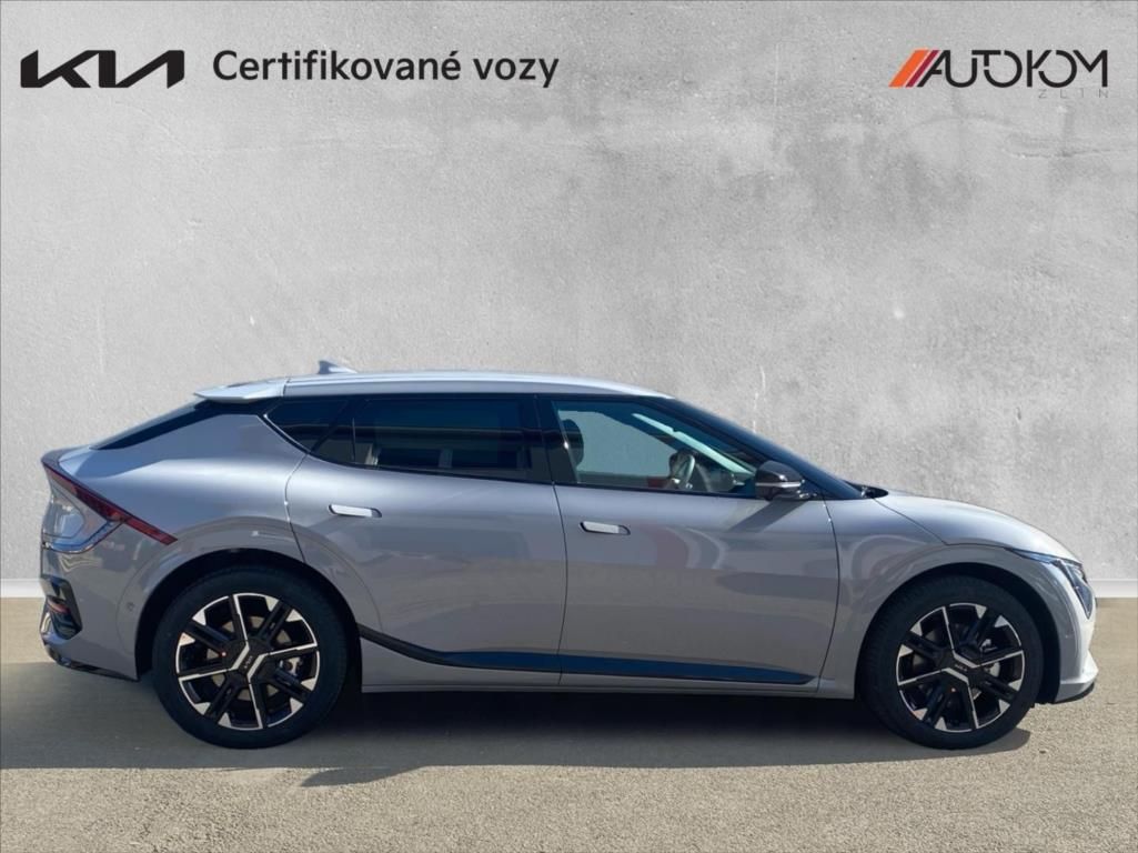 Kia EV6, GT LINE 239 KW + 84 KWH - fotka 6