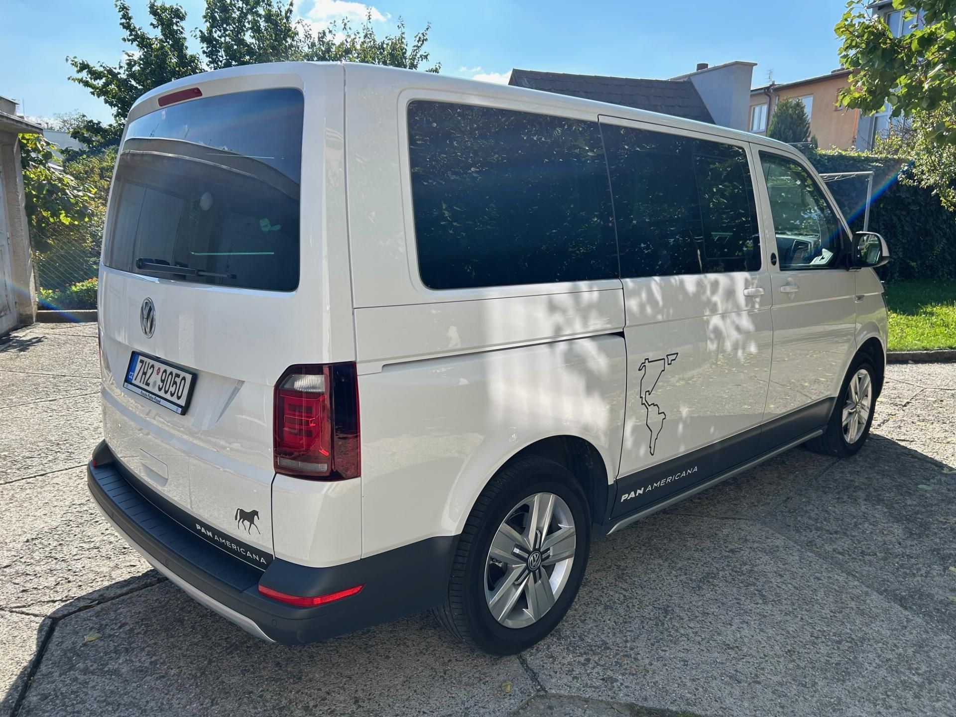 Volkswagen Multivan, T6 PAN AMERICANA 2.0 TDI 4M - fotka 4