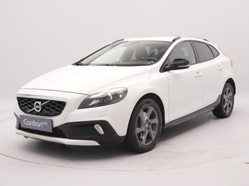 CC T4 AWD MOMENTUM AUT
