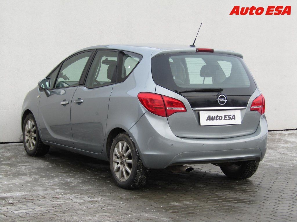 Opel Meriva, 1.4T,AC,temp,park.asist - fotka 6
