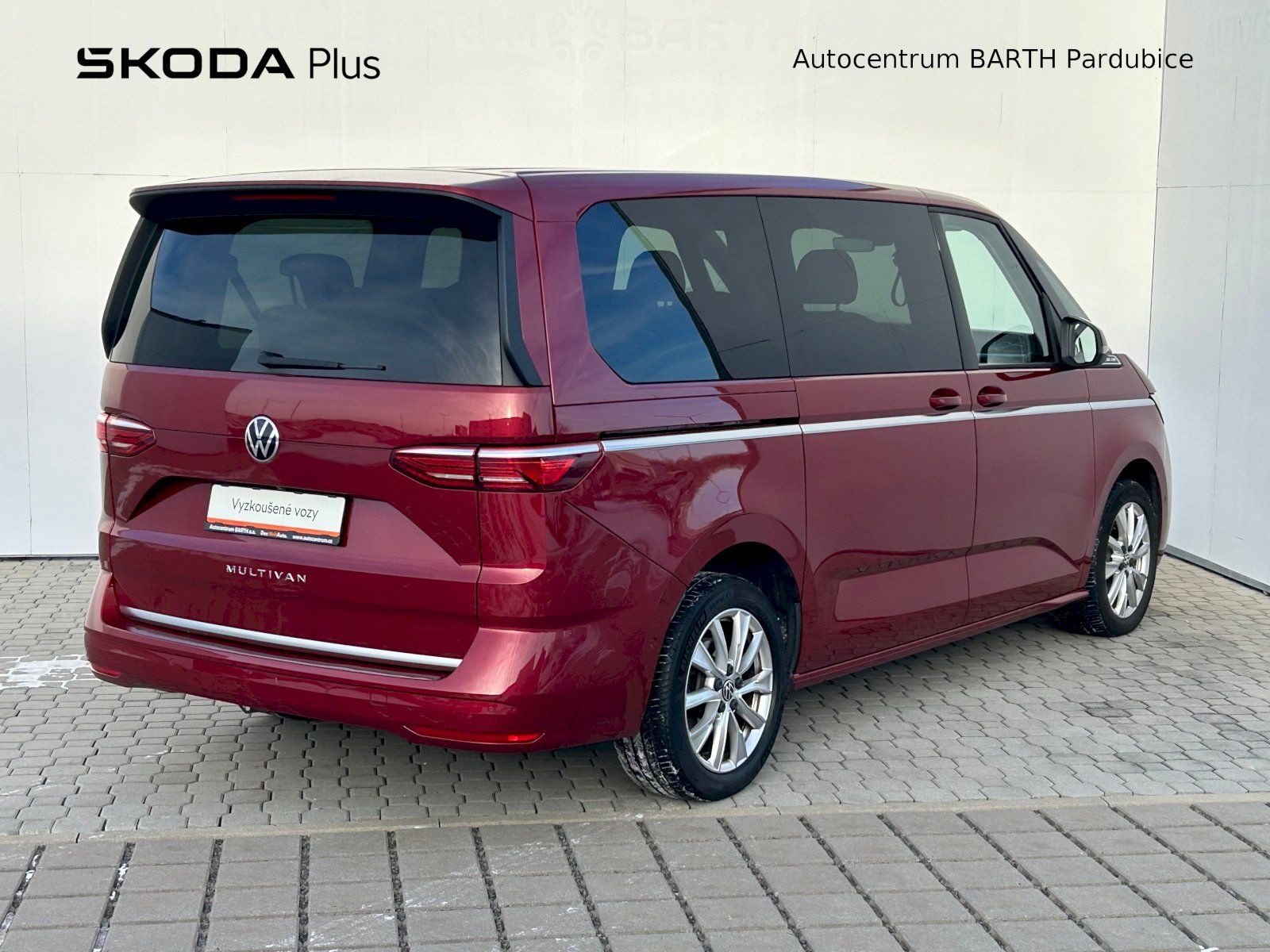 Volkswagen Multivan, 7 / 2,0 TSI / 150 kW / Style L - fotka 2