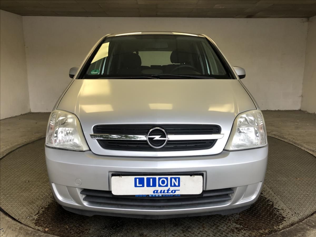 Opel Meriva, 1,6 16V Essentia - fotka 2