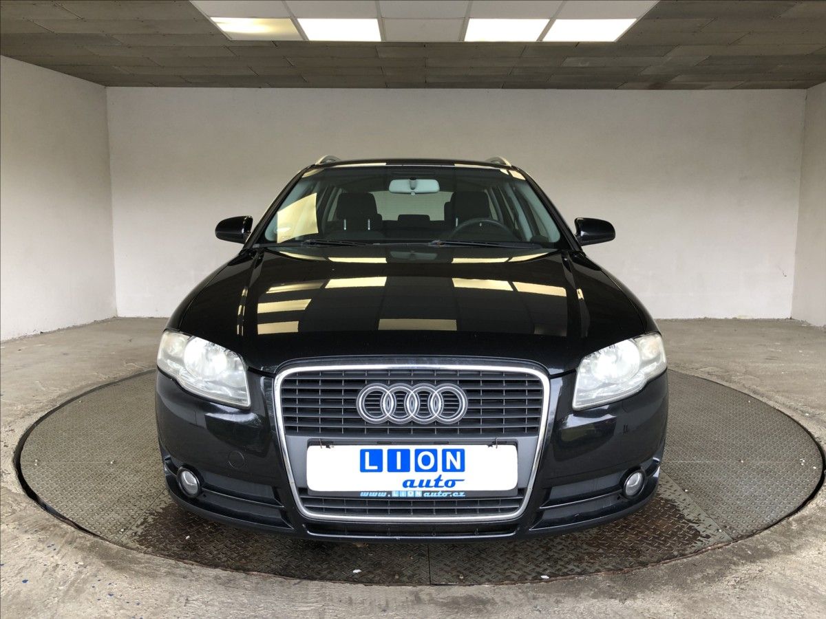 Audi A4 Avant, 1,6 MPI - fotka 2