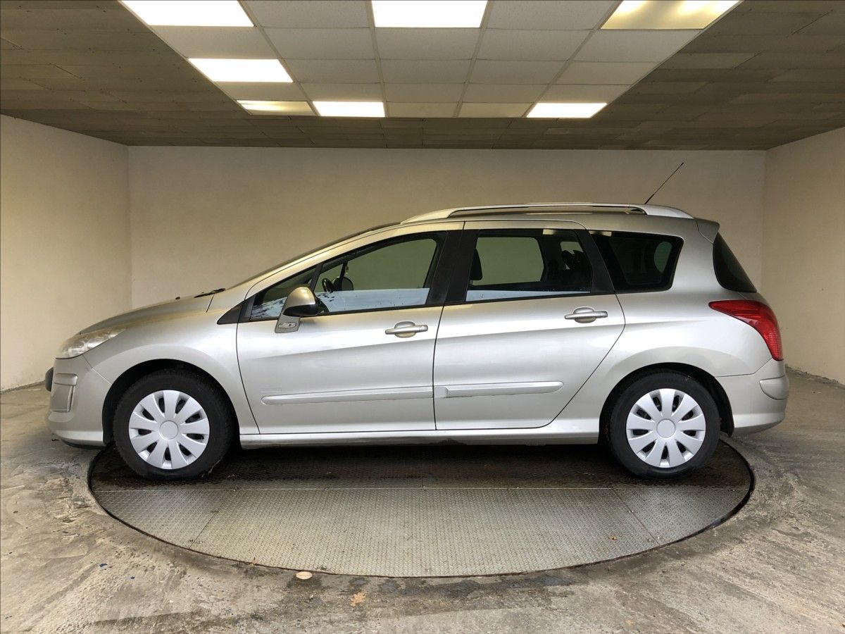 Peugeot 308, 1,6 16V - fotka 4