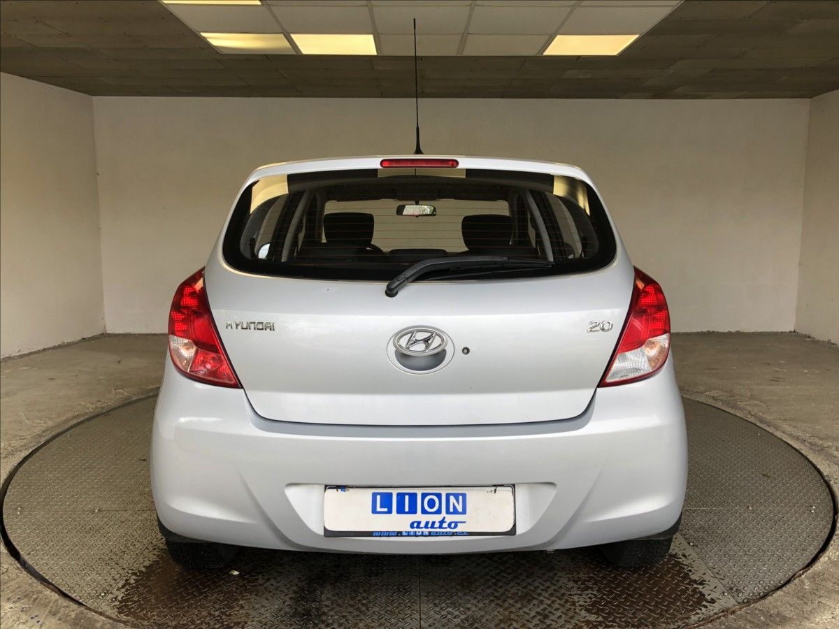 Hyundai i20, 1,3 16V - fotka 6