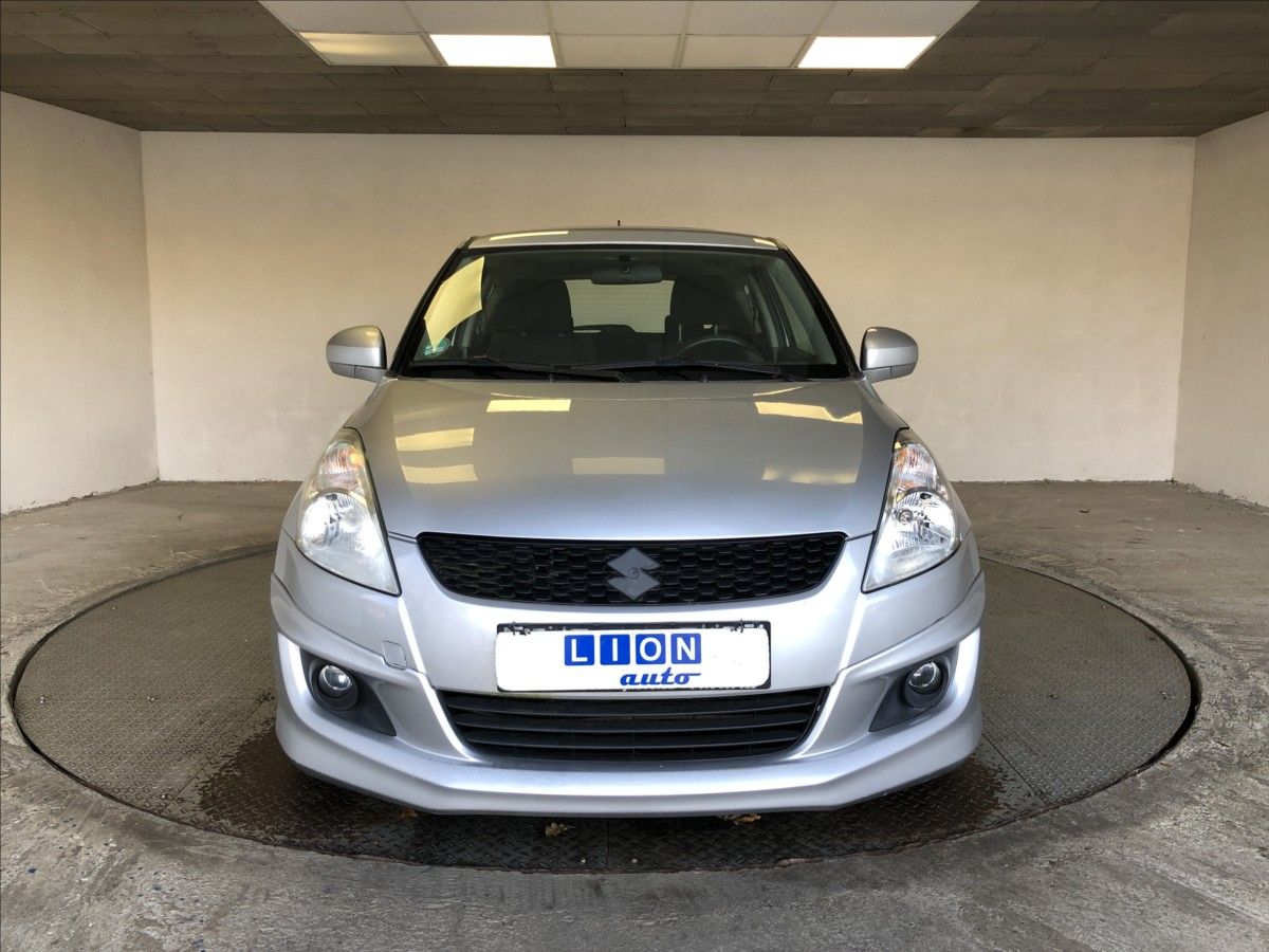 Suzuki Swift, 1,2 16V VVT-i X-ITE - fotka 2
