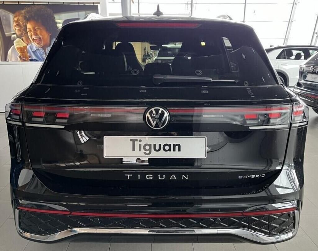 Volkswagen Tiguan, R-Line 1,5 TSI eHybrid 150 kW - fotka 5