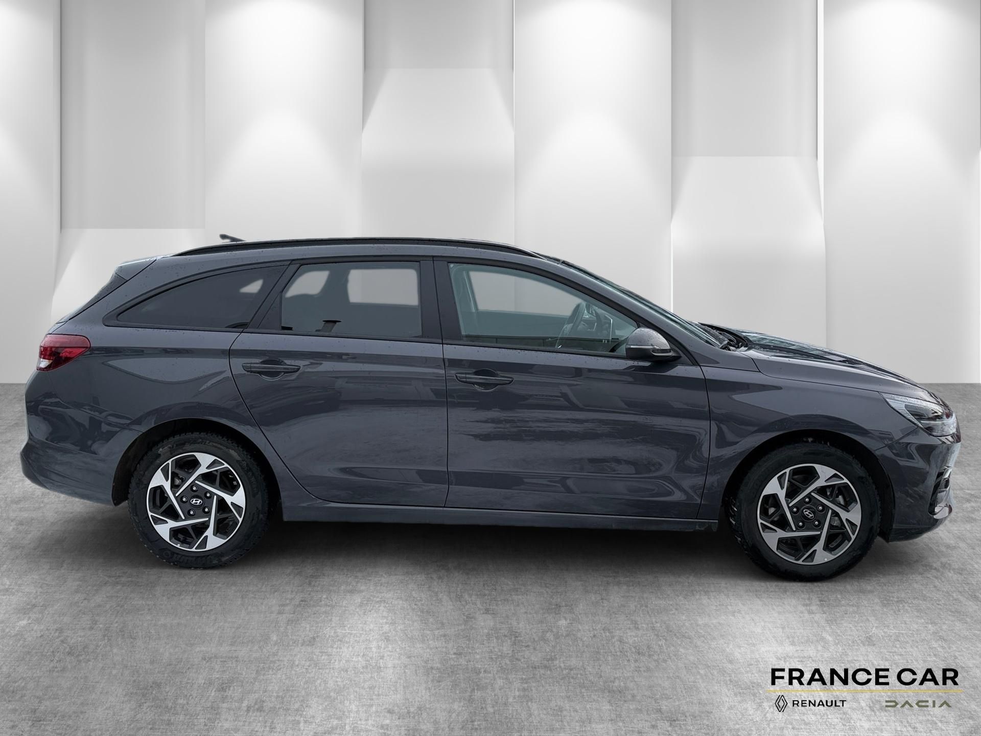 Hyundai i30, 1.0 T-GDi 74kW Family - fotka 4