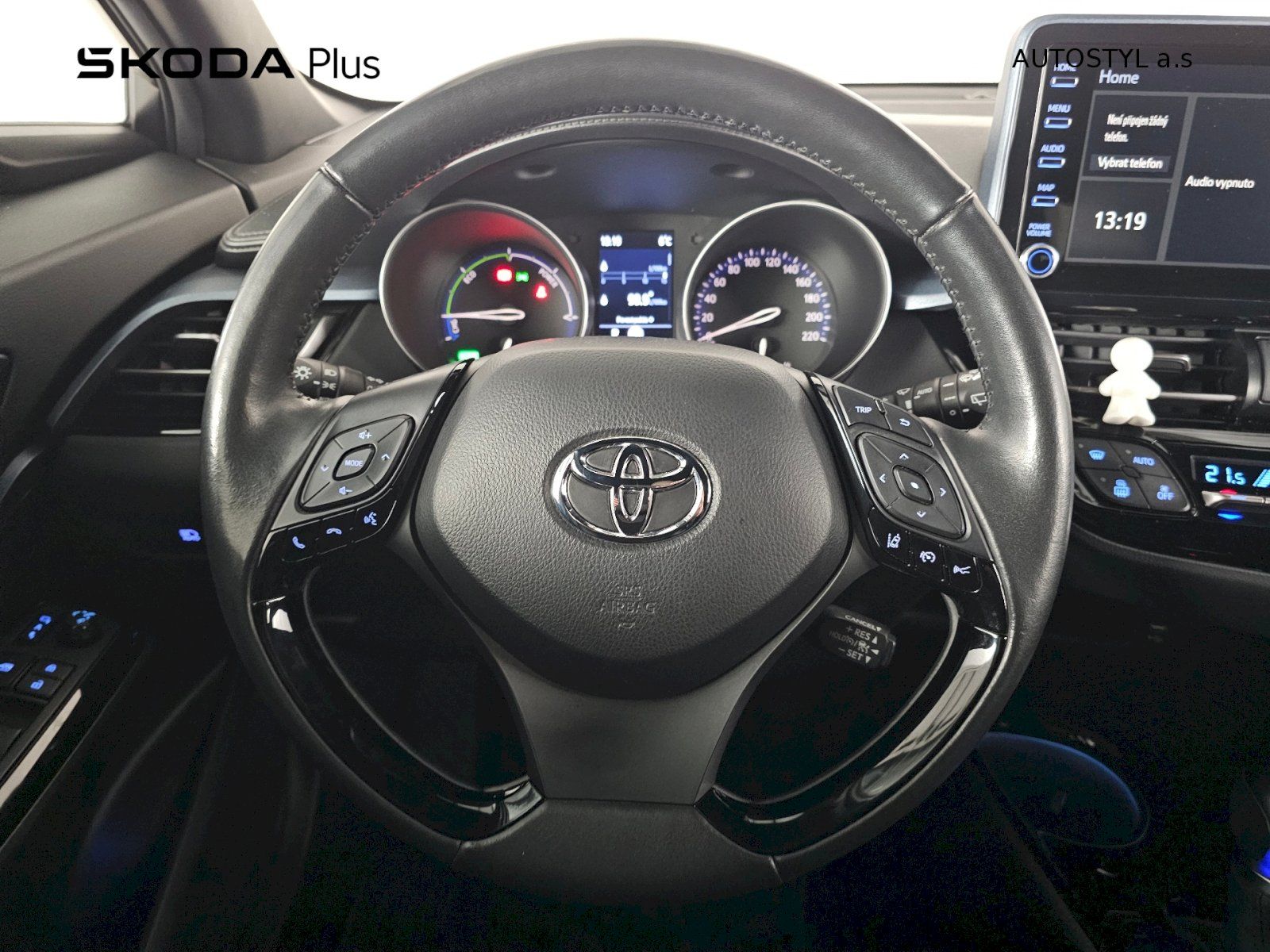 Toyota C-HR, 2.0HEV 184k SELECTION - fotka 5