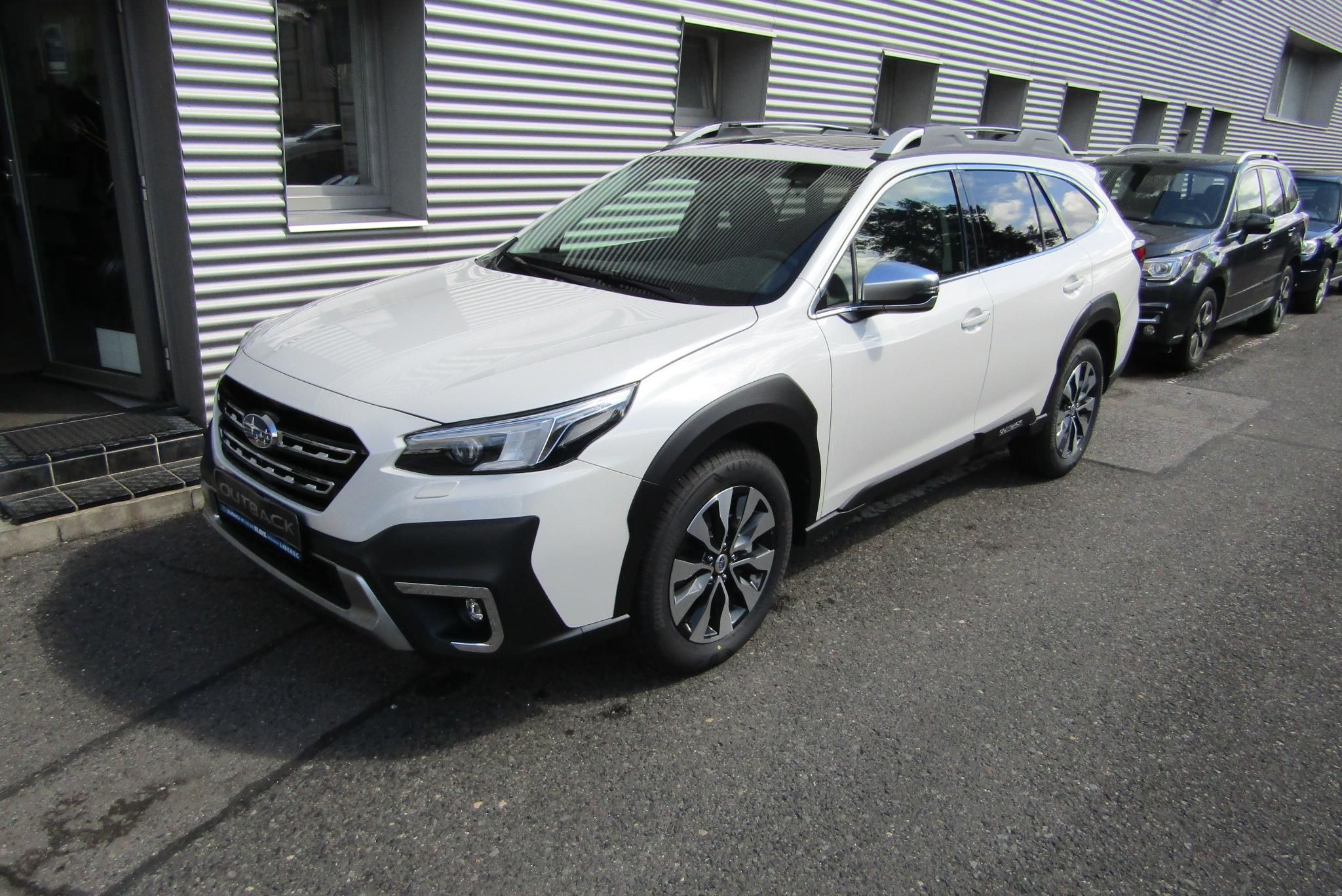 Subaru Outback, 2,5i TOURING MY25.5 - fotka 3