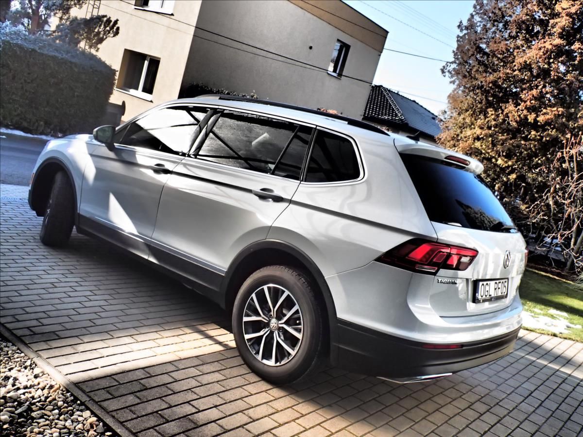 Volkswagen Tiguan Allspace, 2,0 Tsi, 4motion, 7míst - fotka 5