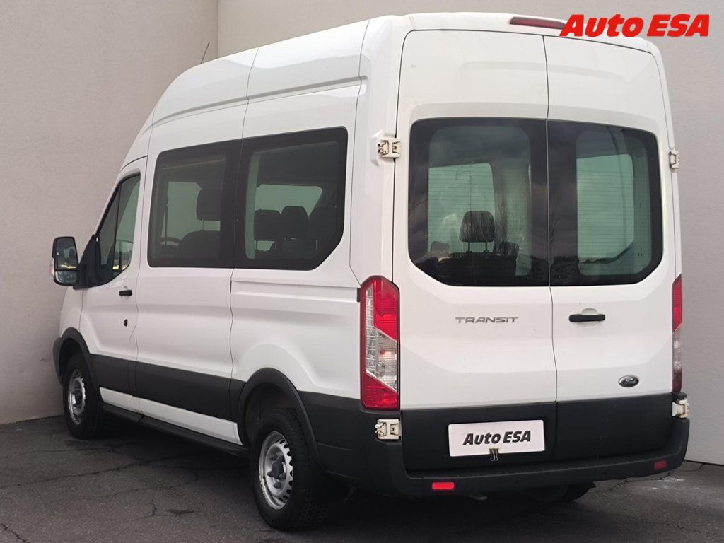 Ford Transit, 2.2TDCi L2H3 9míst,AC - fotka 6
