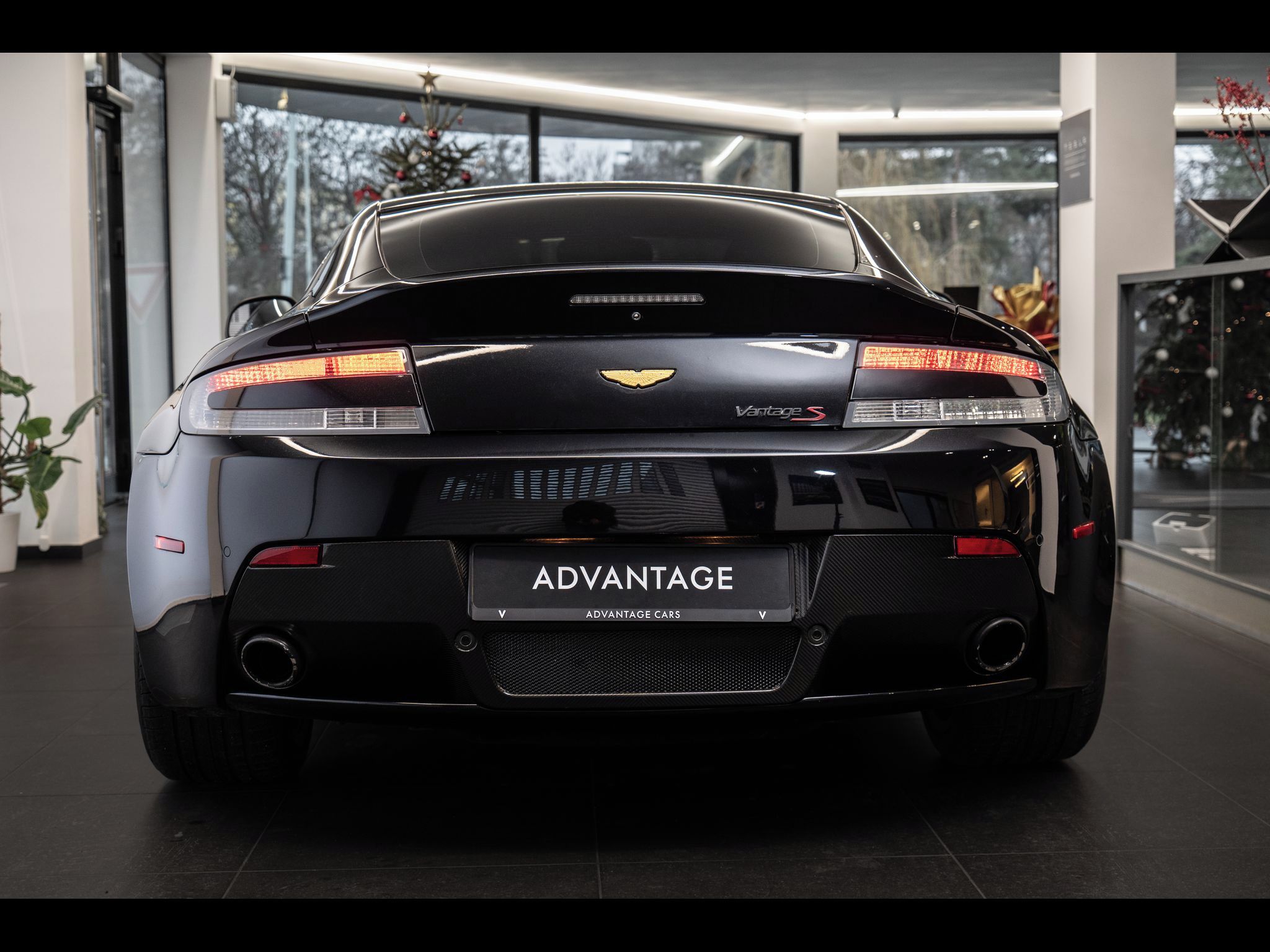 Aston Martin, S - fotka 3