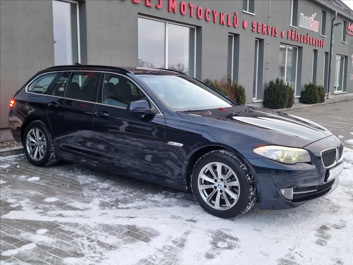BMW Řada 5, 520d 135kW, manual, 2.Majitel - fotka 2