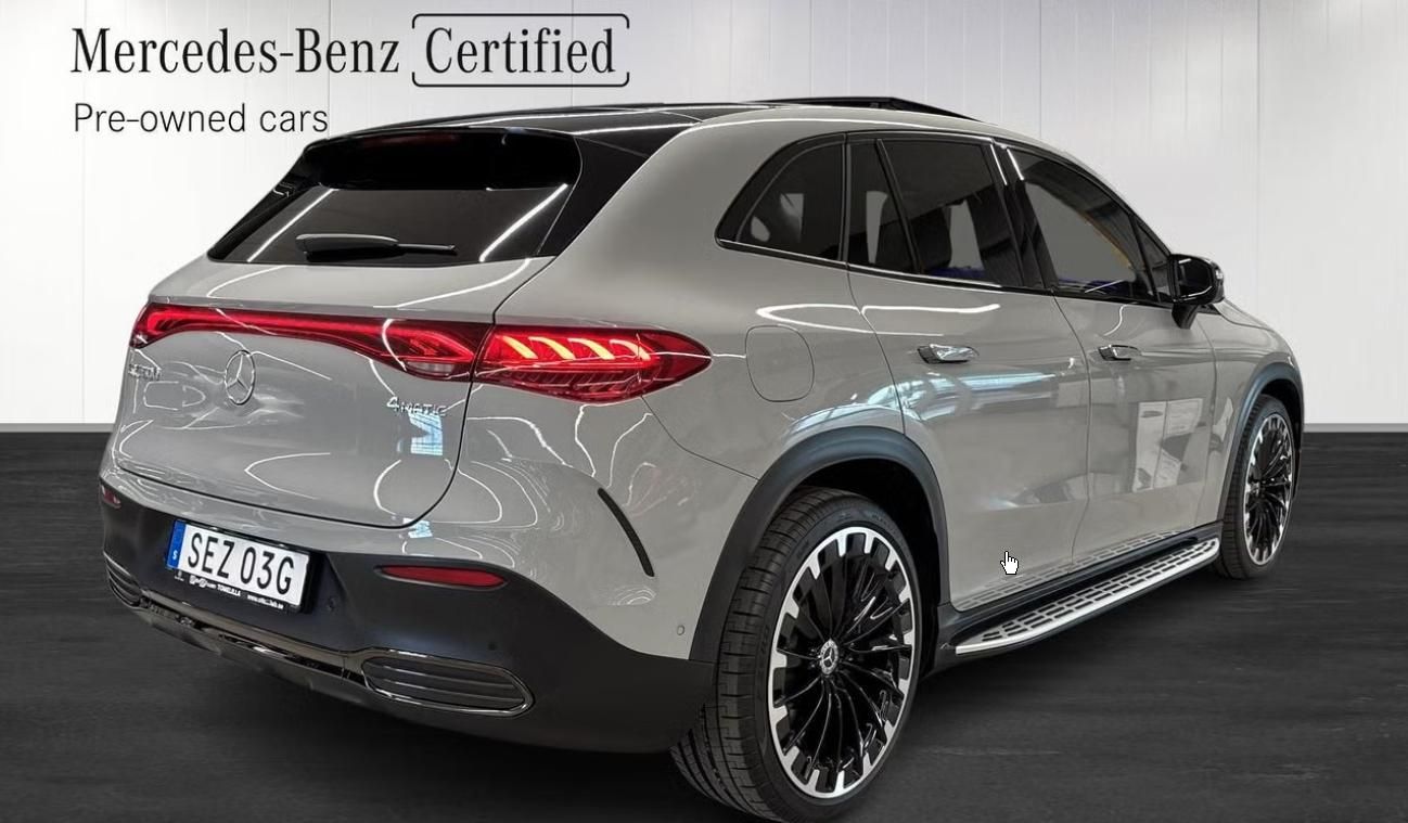 Mercedes-Benz EQE, 500 4M AMG 360k. Bílý interiér - fotka 4