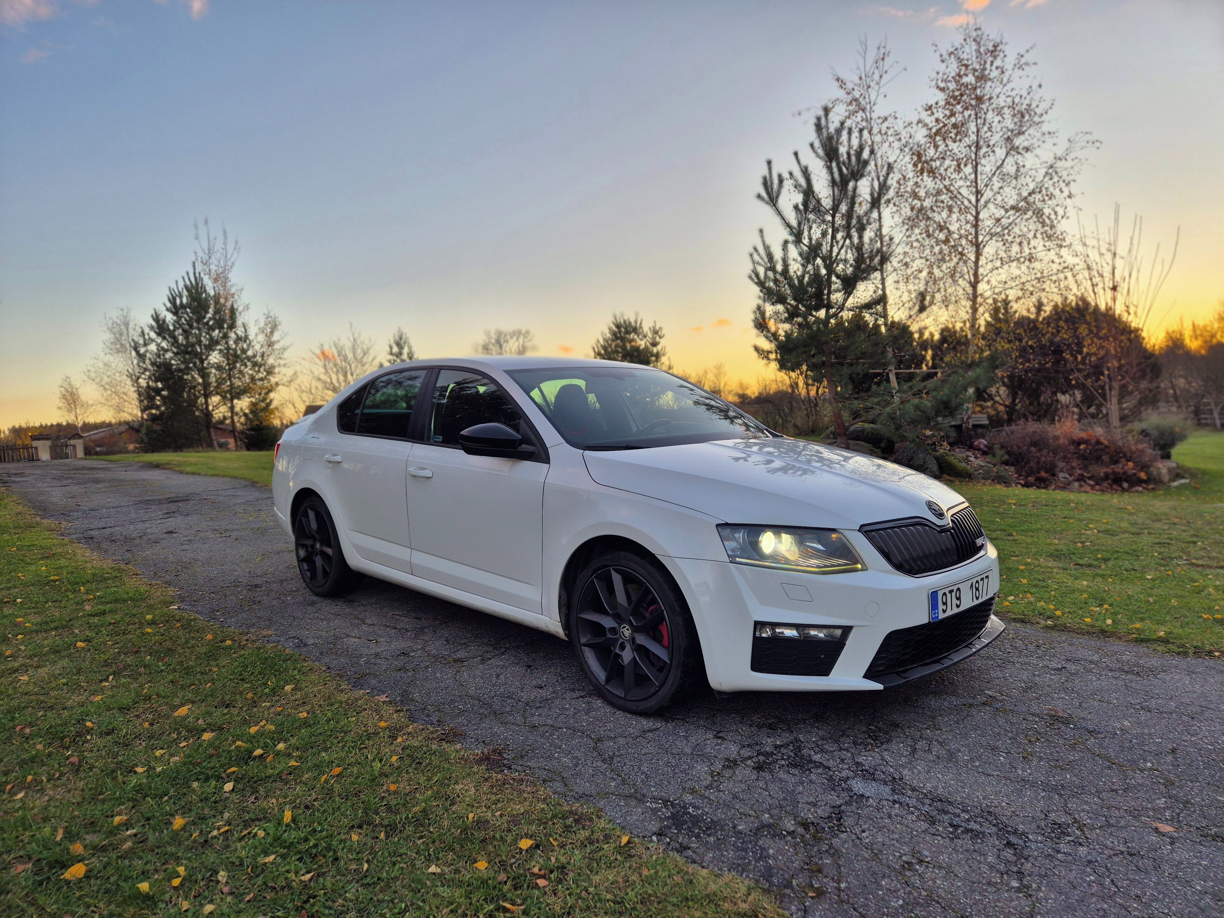 Škoda Octavia, 2.0 TSI RS, 162 kW - fotka 5