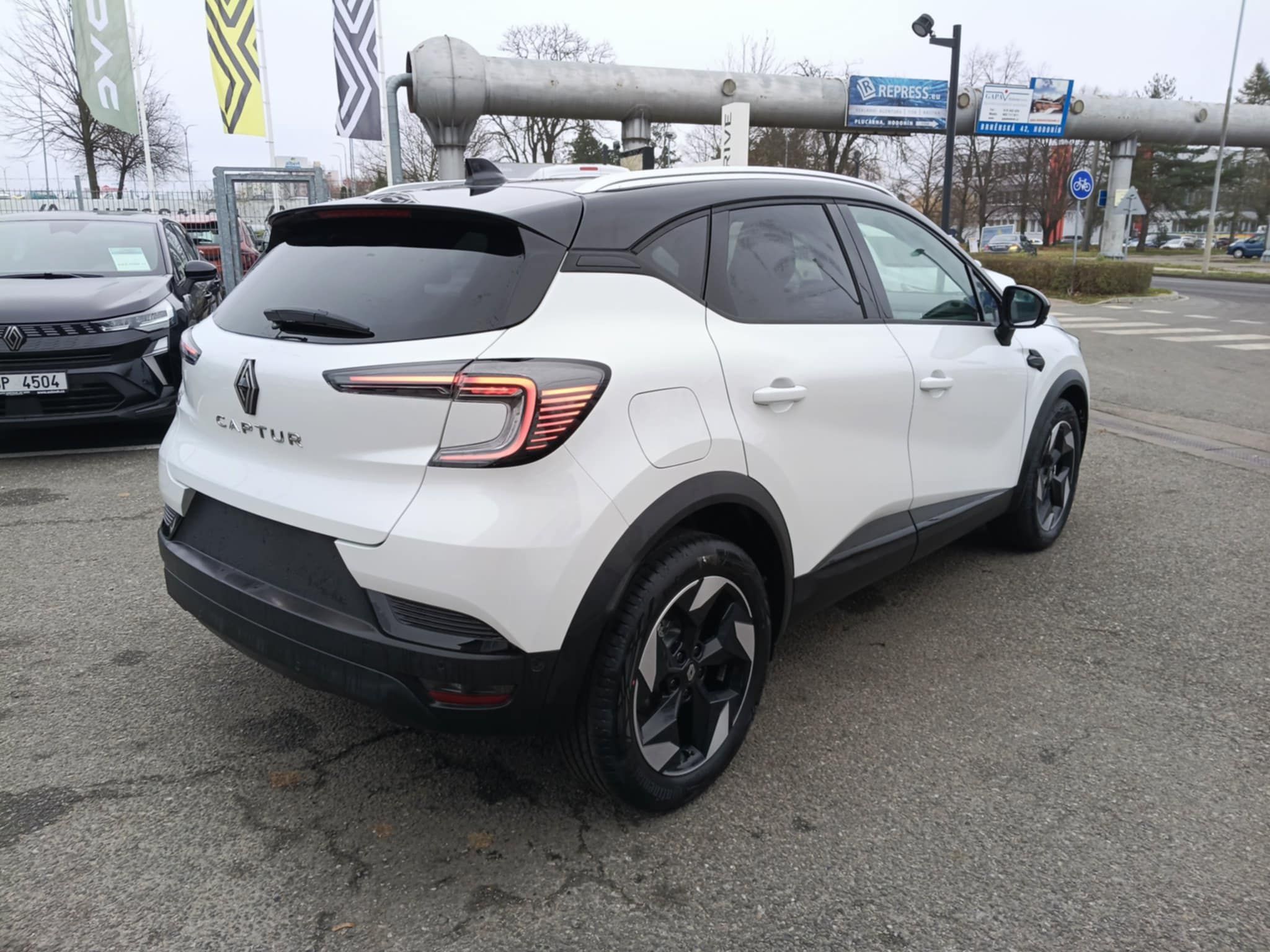 Renault Captur, evolution TCe 115 - fotka 5