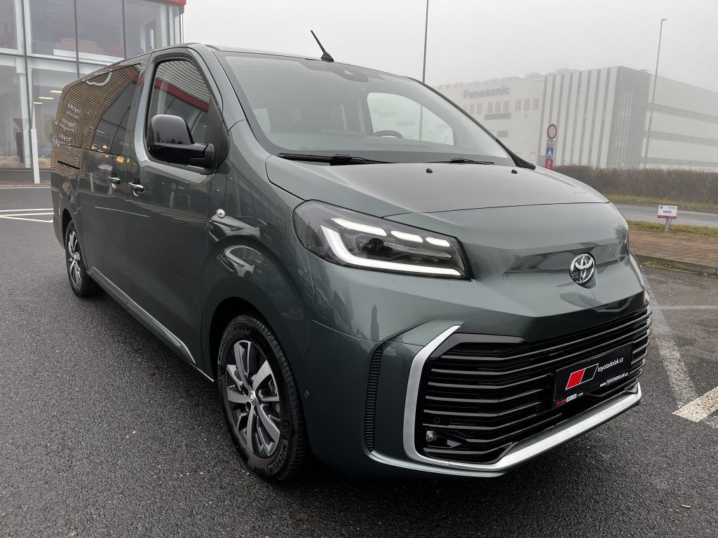 Toyota Proace Verso, 2.0D 8AT Family ODBĚR IHNED - fotka 2