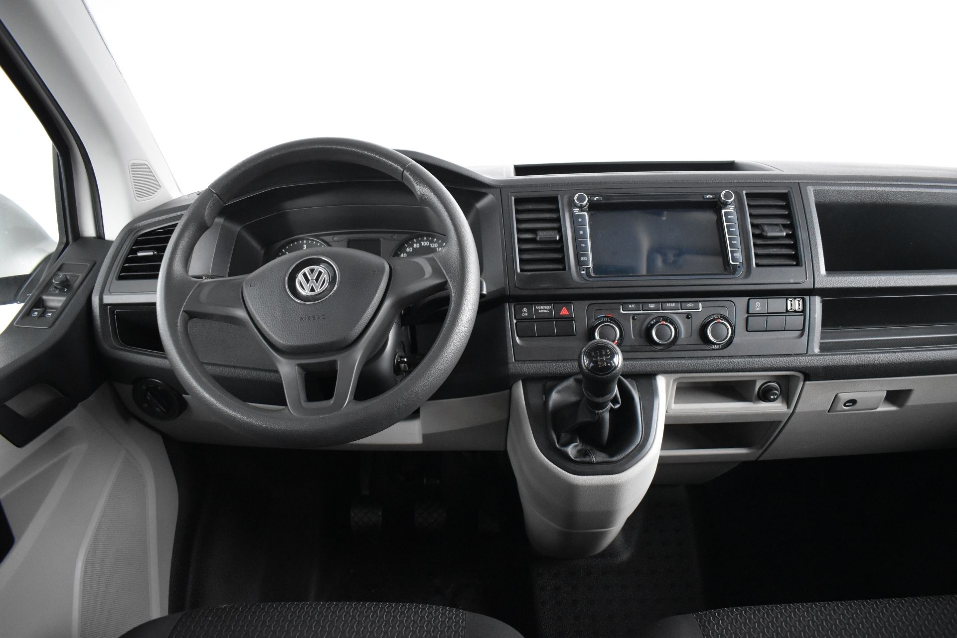 Volkswagen Caravelle, 2.0TDI 84kW - fotka 5