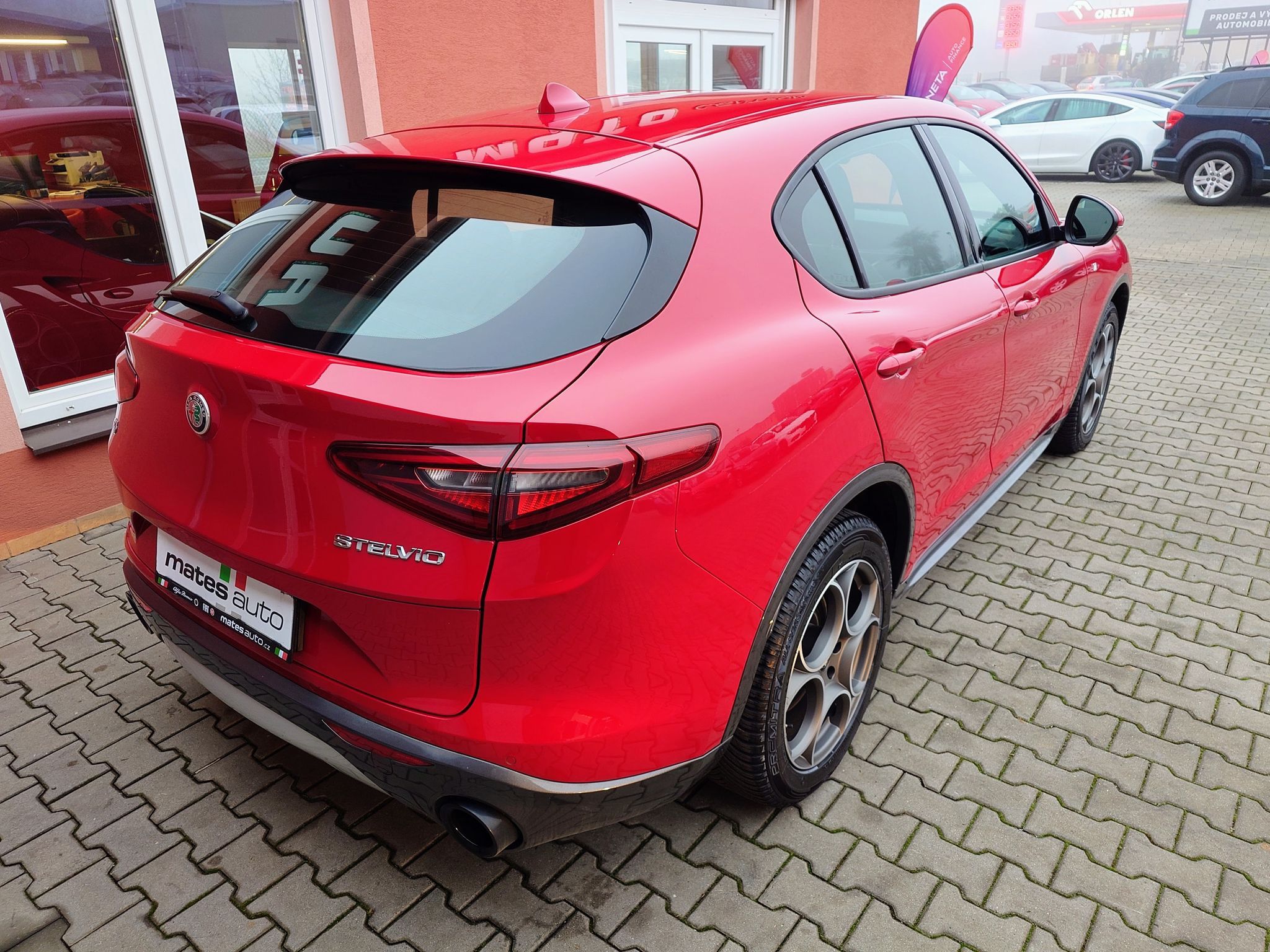 Alfa Romeo Stelvio, 2.0 Ti 206 kW - fotka 6