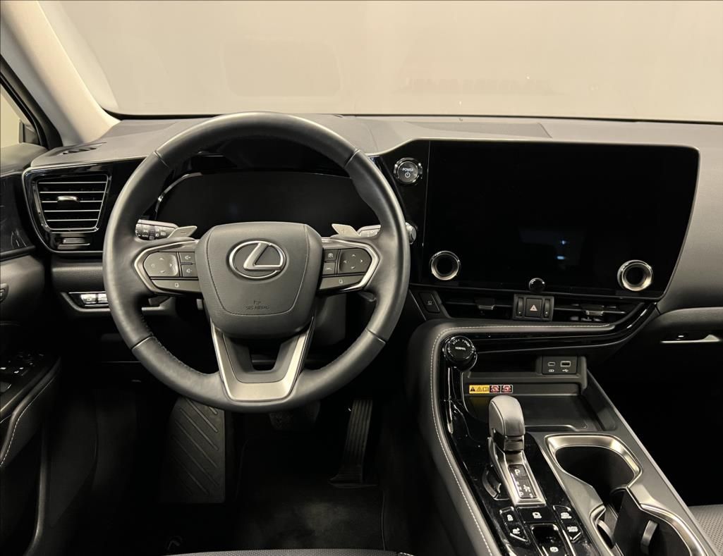 Lexus NX 450h+, 450H+ 2,5 PHEV PRESTIGE - fotka 5