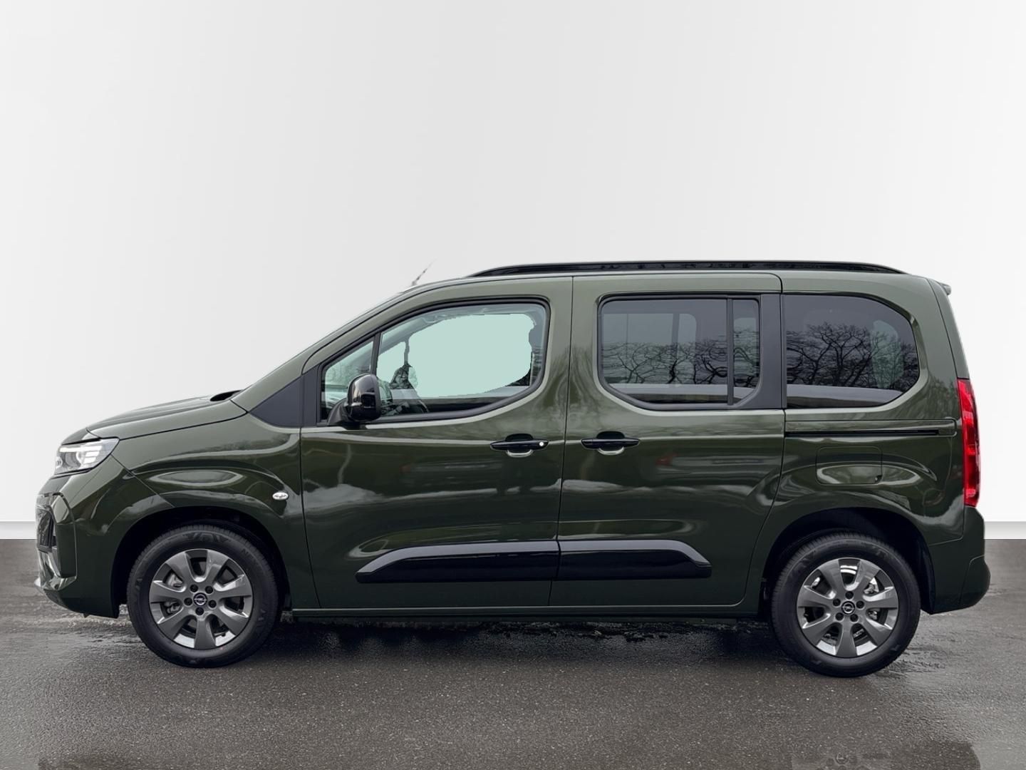 Opel Combo, 1.5 CDTi 130k Elegance Plus - fotka 2