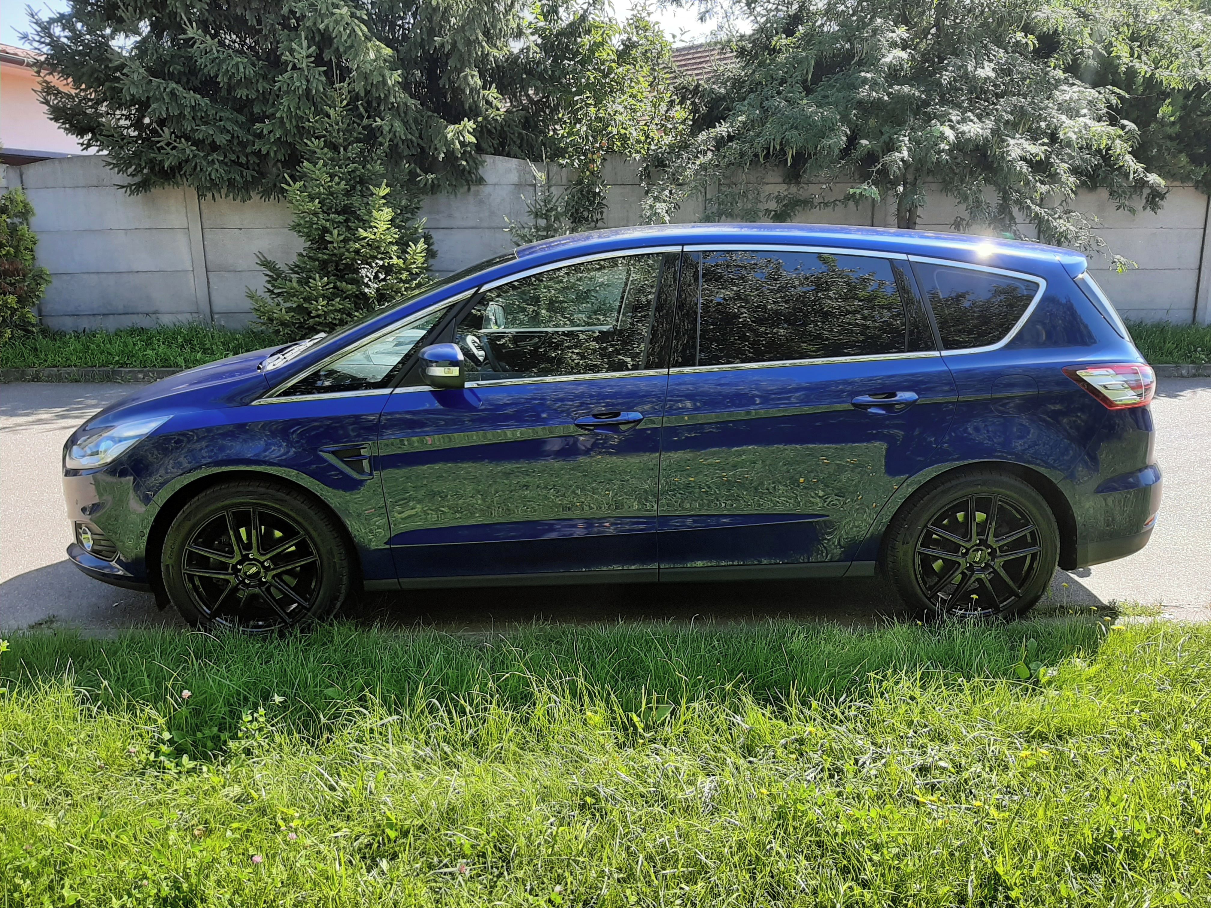 Ford S-MAX, Titanium 2.0tdci 132kw - fotka 5
