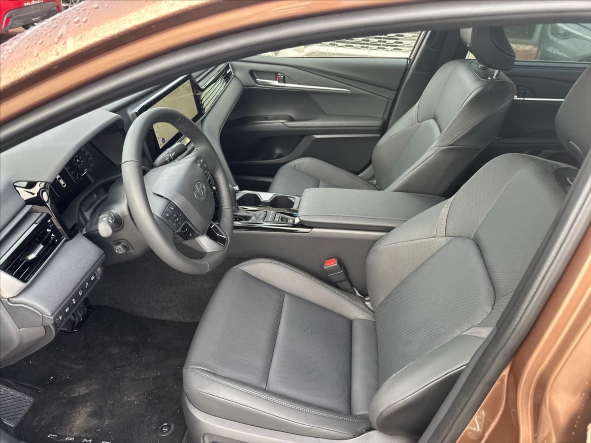 Toyota Camry, 2,5 Executive - fotka 5