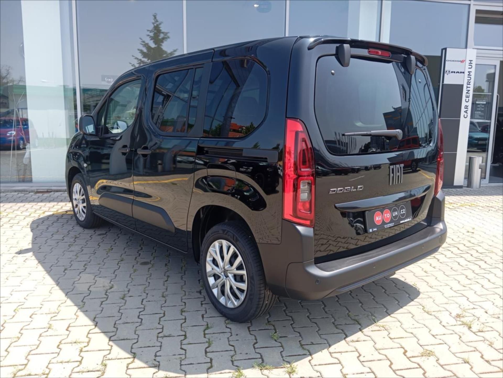 Fiat Dobló, 1,5 BlueHDI 131k  Panorama M1 - fotka 4