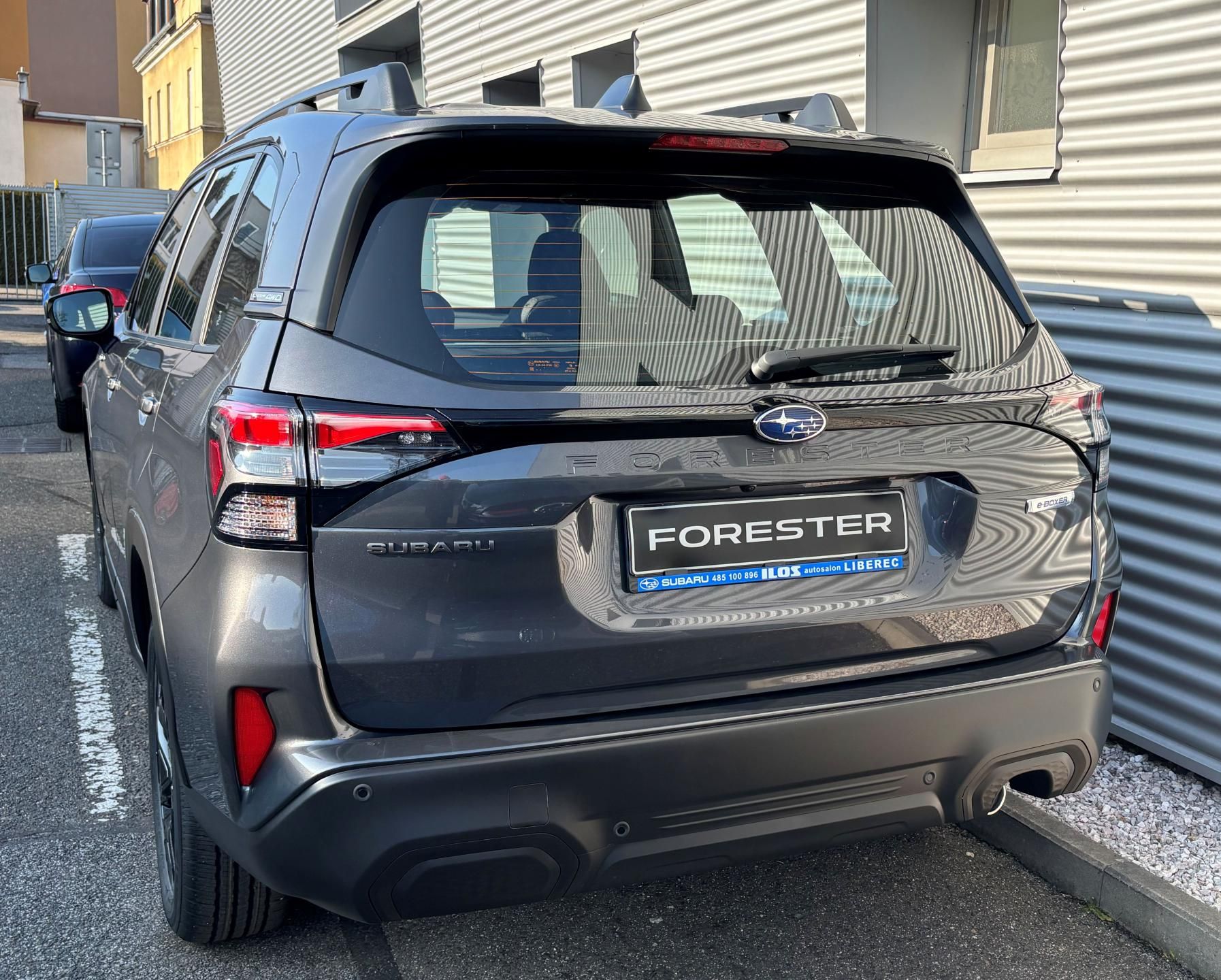 Subaru Forester, NOVÝ FORESTER 2,0i COM. NAVI - fotka 6
