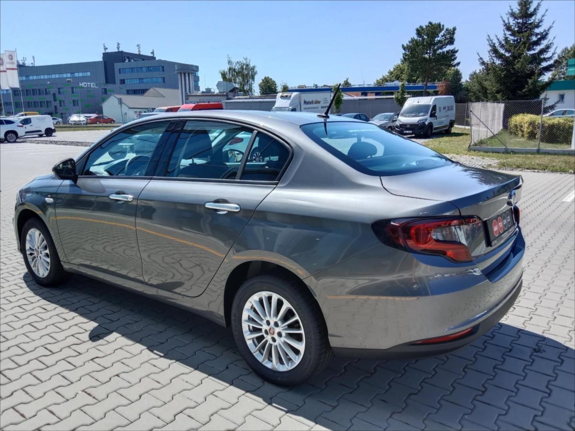 Fiat Tipo, 1,0 FireFly 100K  Life - fotka 6