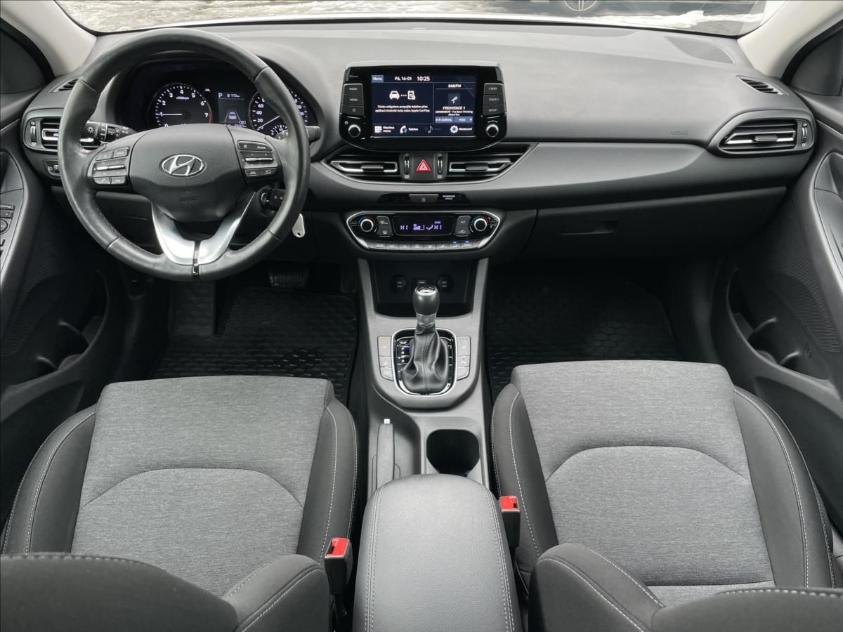 Hyundai i30, 1,5 T-GDI Combi Smart - fotka 6