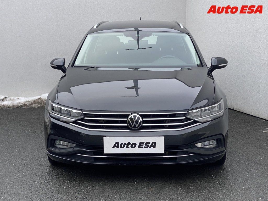 Volkswagen Passat, 2.0 TDi,DSG,LED,navi - fotka 2