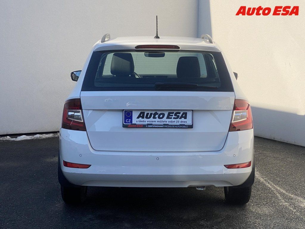 Škoda Fabia, 1.0 TSi,Style,+kola - fotka 5