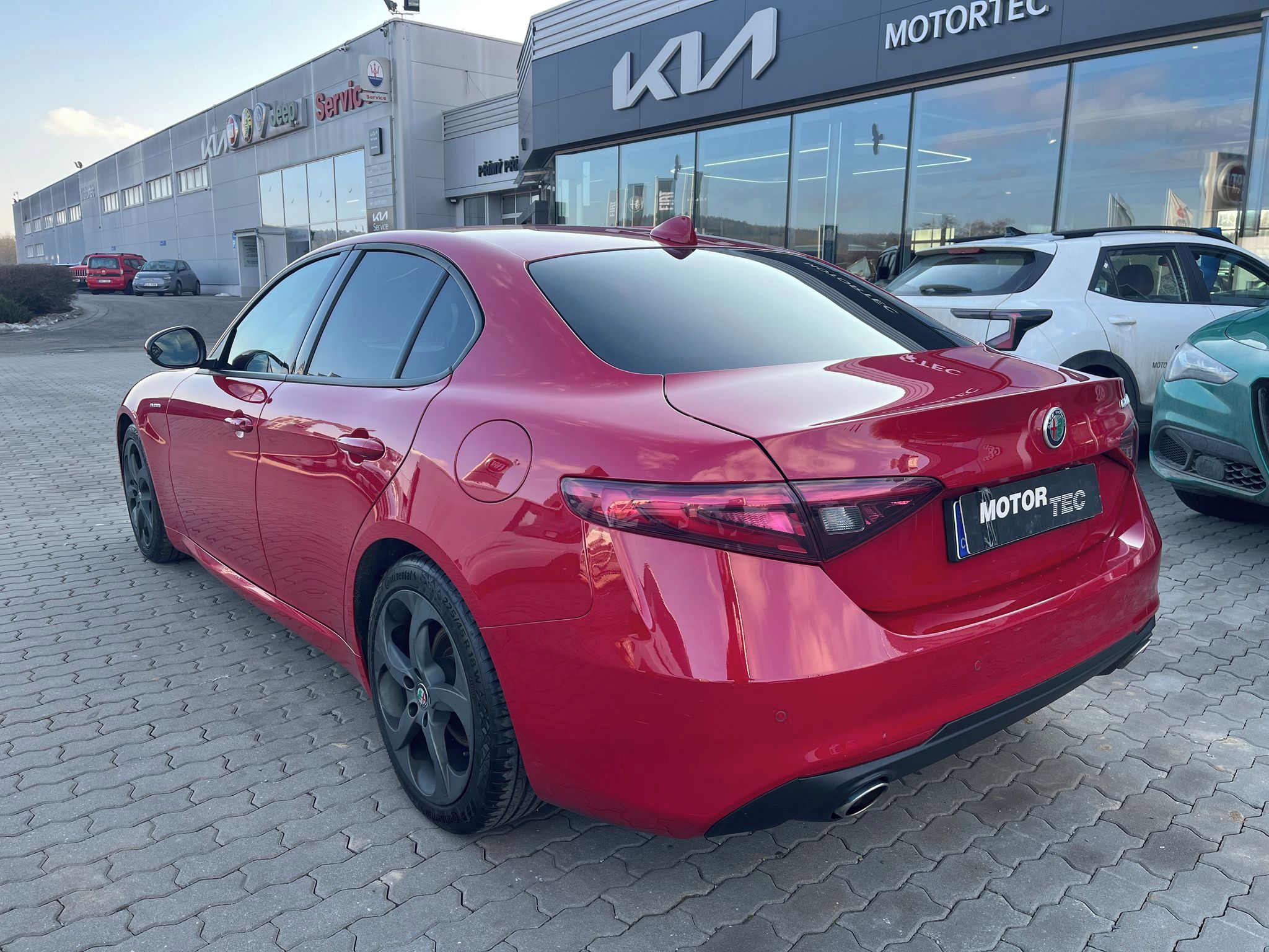 Alfa Romeo Giulia, Super 2.2 JTdm Super 160k AT8 - fotka 4
