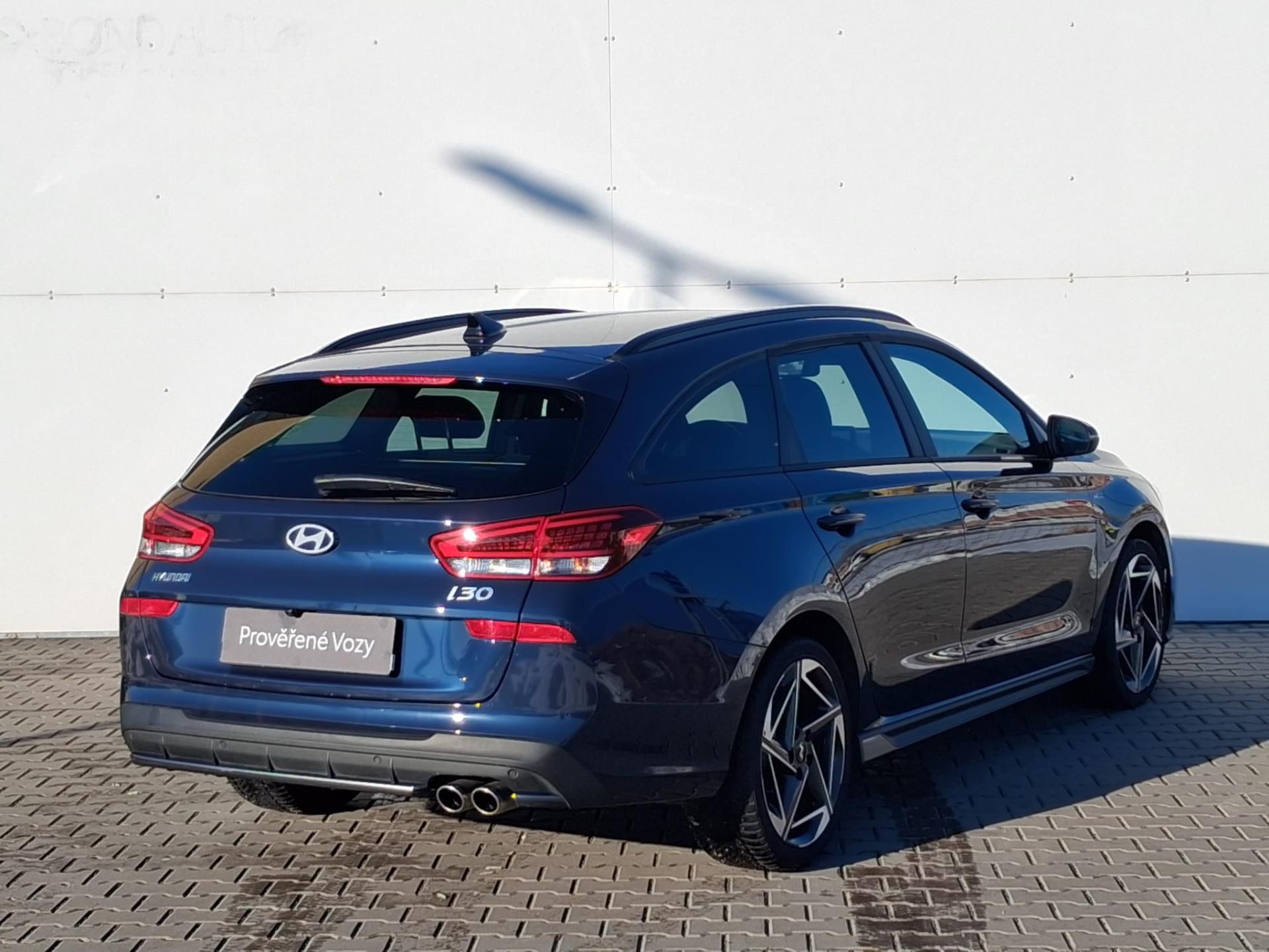 Hyundai i30, 1.5 T-GDI MHEV DCT N-Line - fotka 2