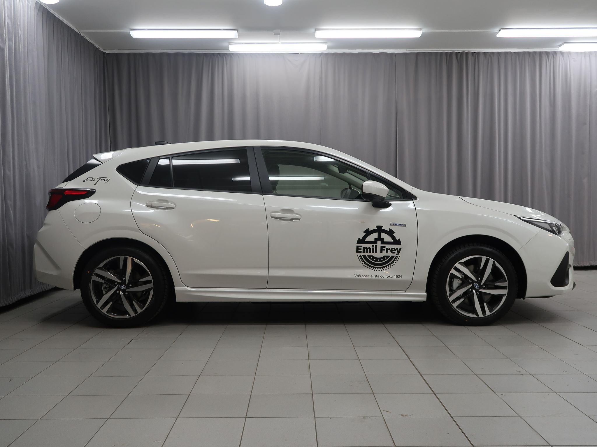 Subaru Impreza, 4X4 Executive. Předváděcí vůz. - fotka 4