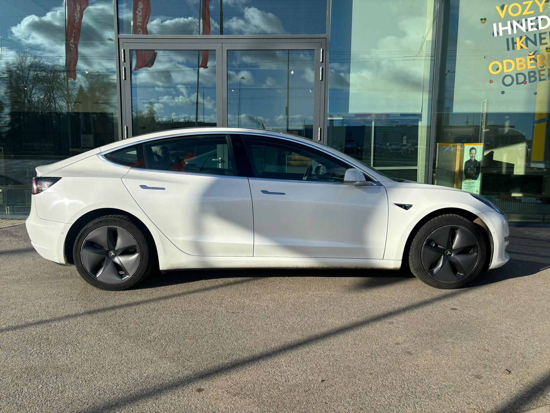 Tesla Model 3, SR Plus 60kWh 1.Maj TZ - fotka 3