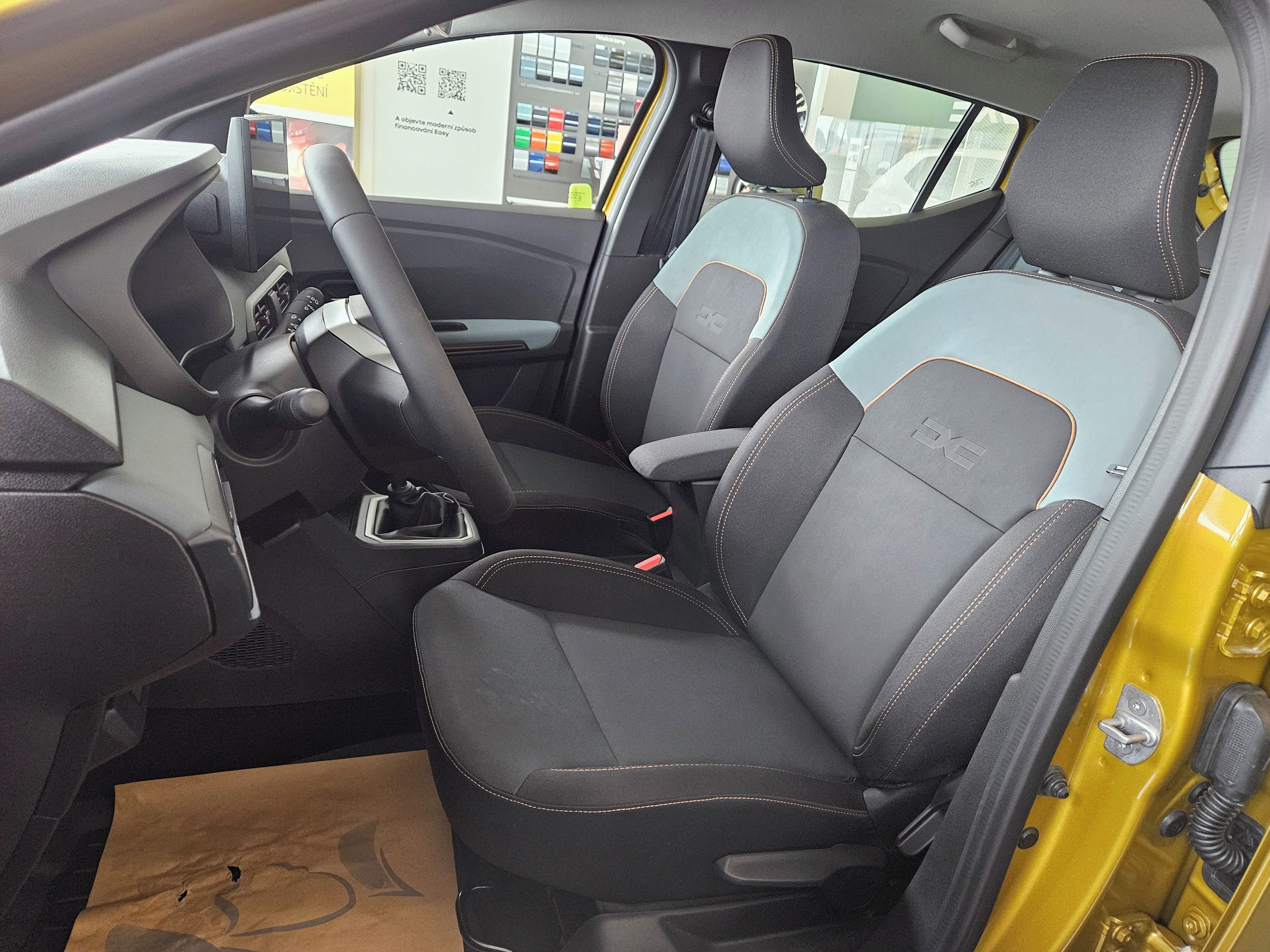 Dacia Sandero, Stepway TCe 110 EXTREME 2026 - fotka 6