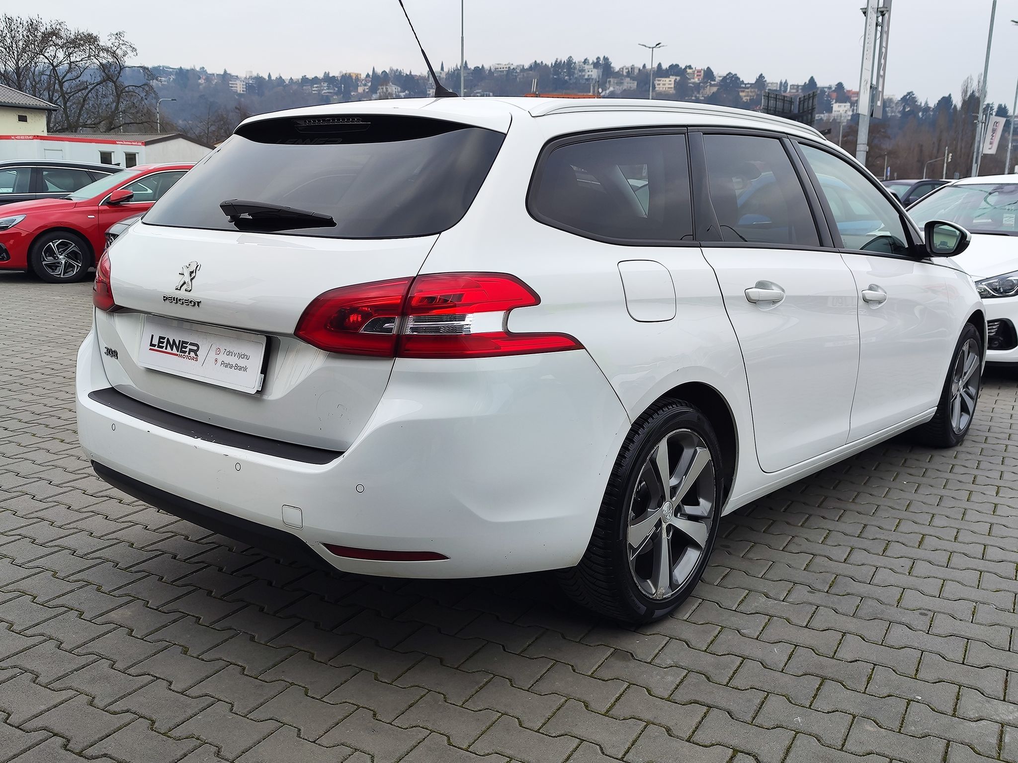 Peugeot 308, 1.2 Puretech/81kW S&S Active - fotka 5