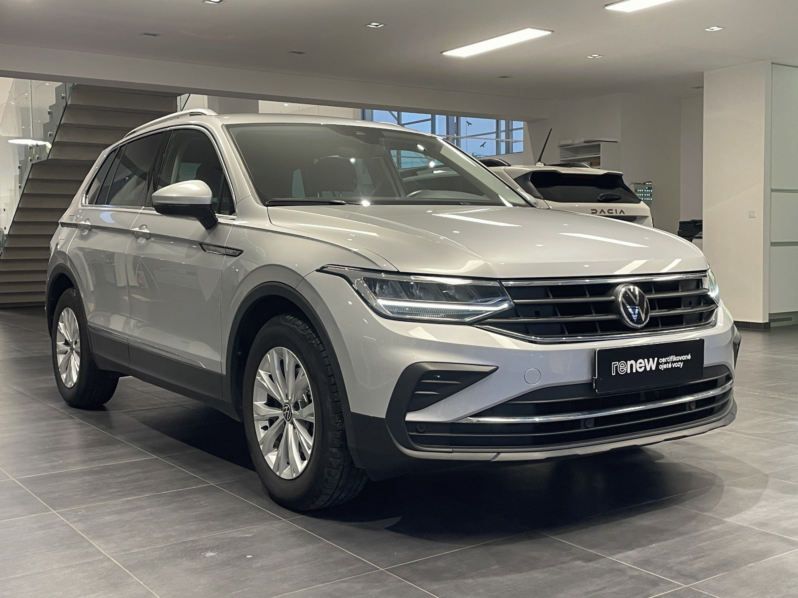 Volkswagen Tiguan, LIFE 1,5TSI 150k - fotka 6