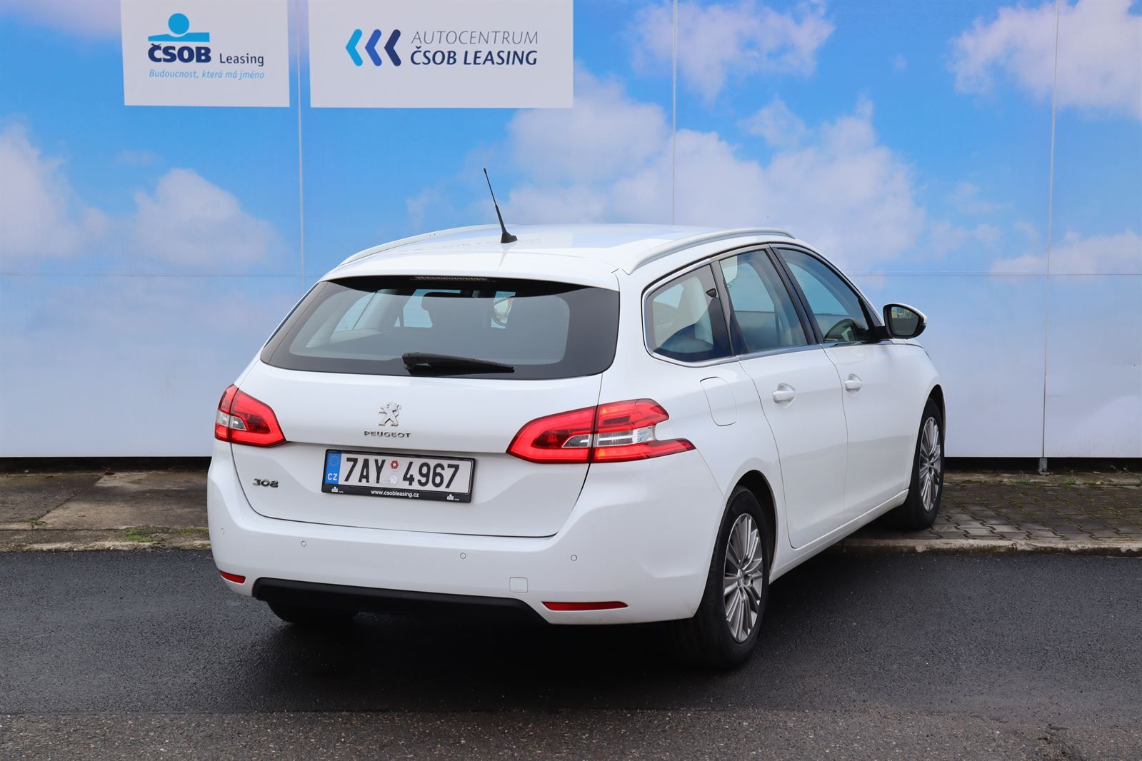 Peugeot 308, SW Allure 1,5 BlueHDi - fotka 2