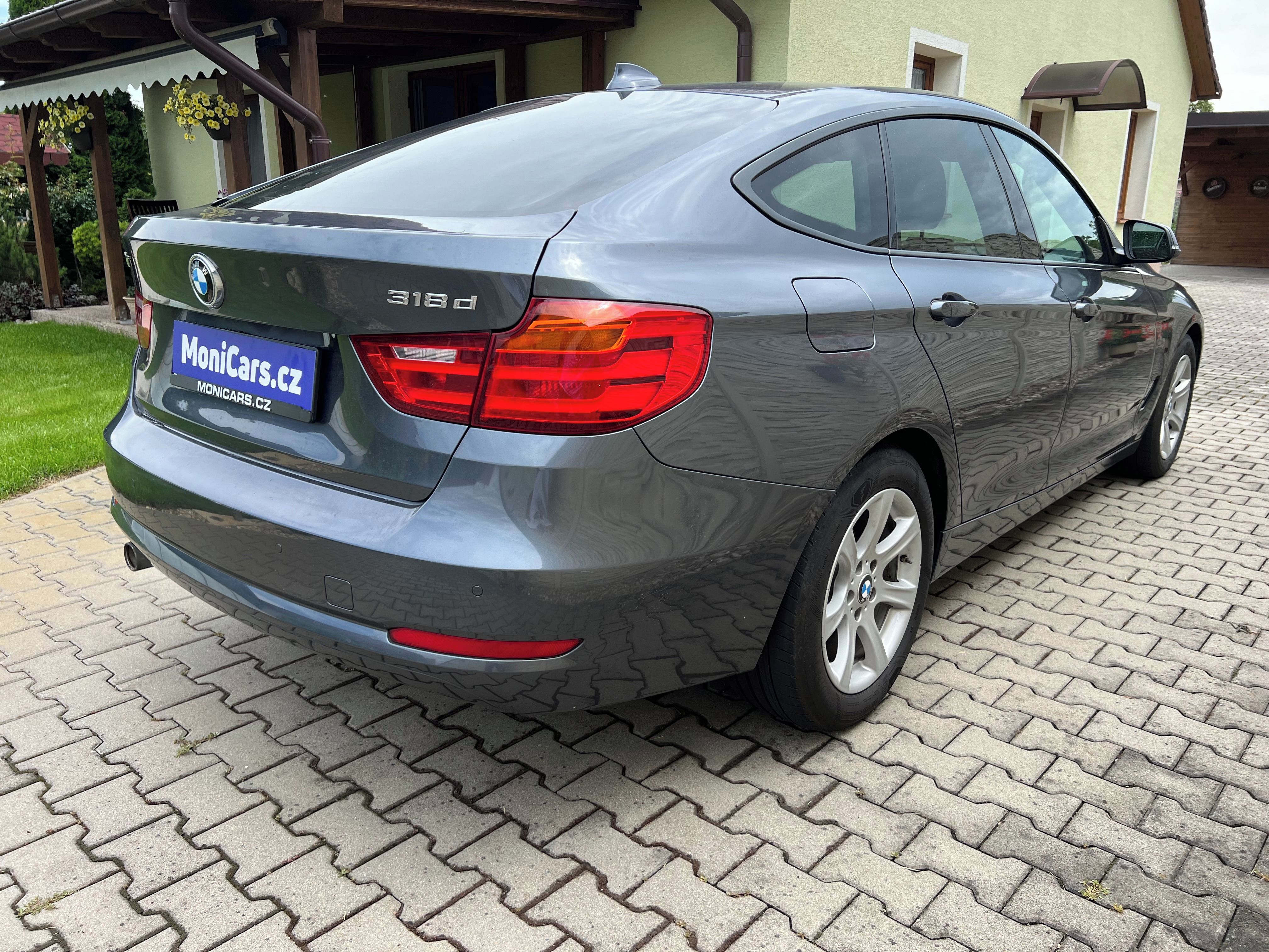 BMW Řada 3, 118 D GT 105kW AUTOMAT - fotka 5