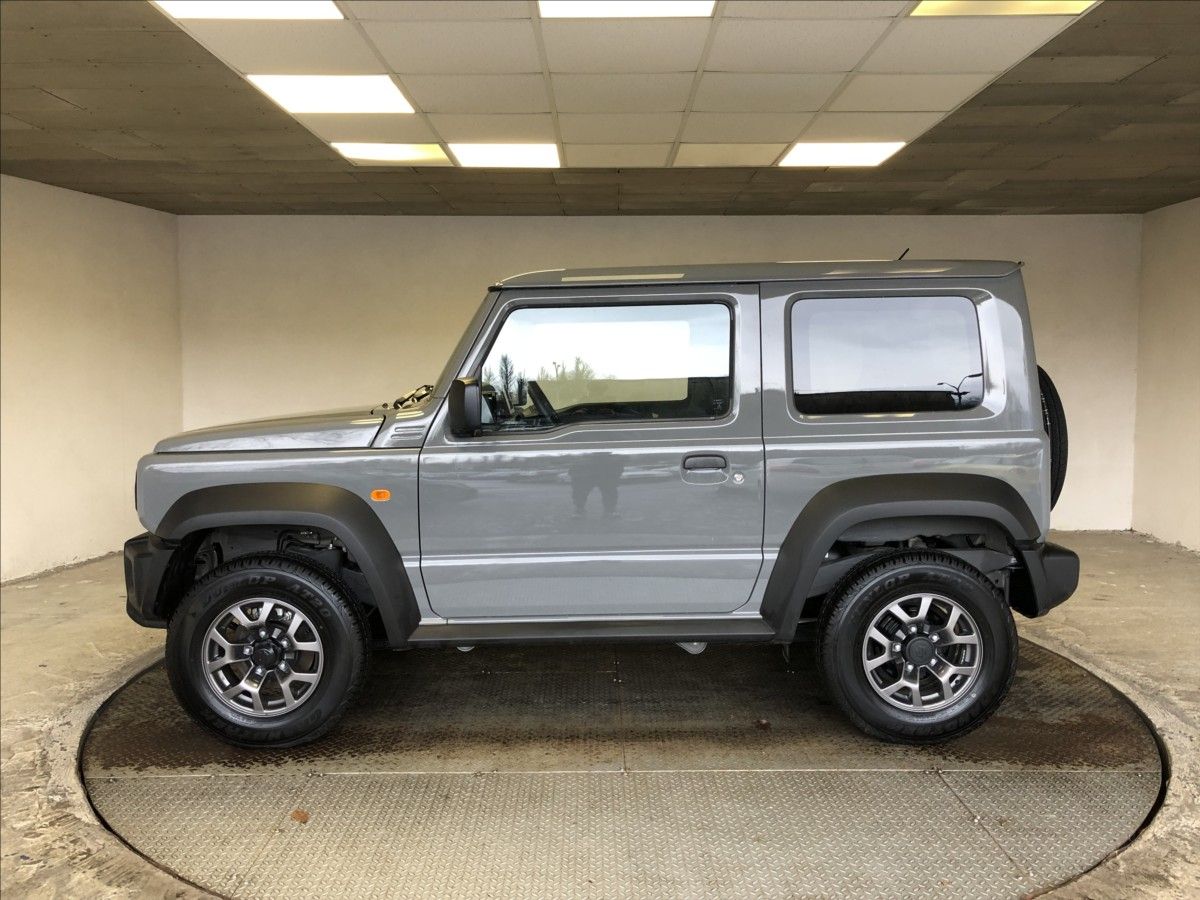 Suzuki Jimny, 1,5 VVT-i 4-místa nové vozidlo - fotka 4