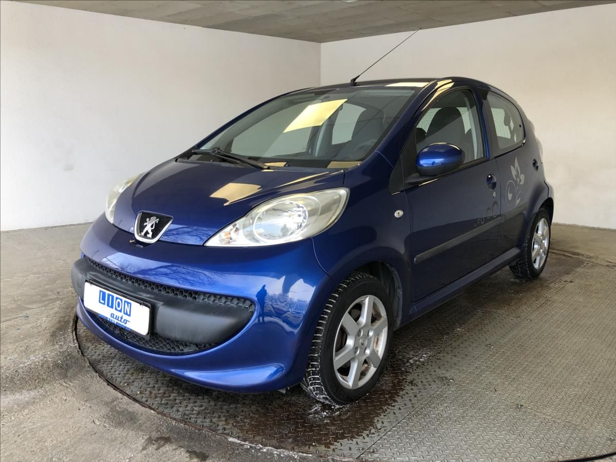 Peugeot 107, 1,0 12V SMILE - fotka 3