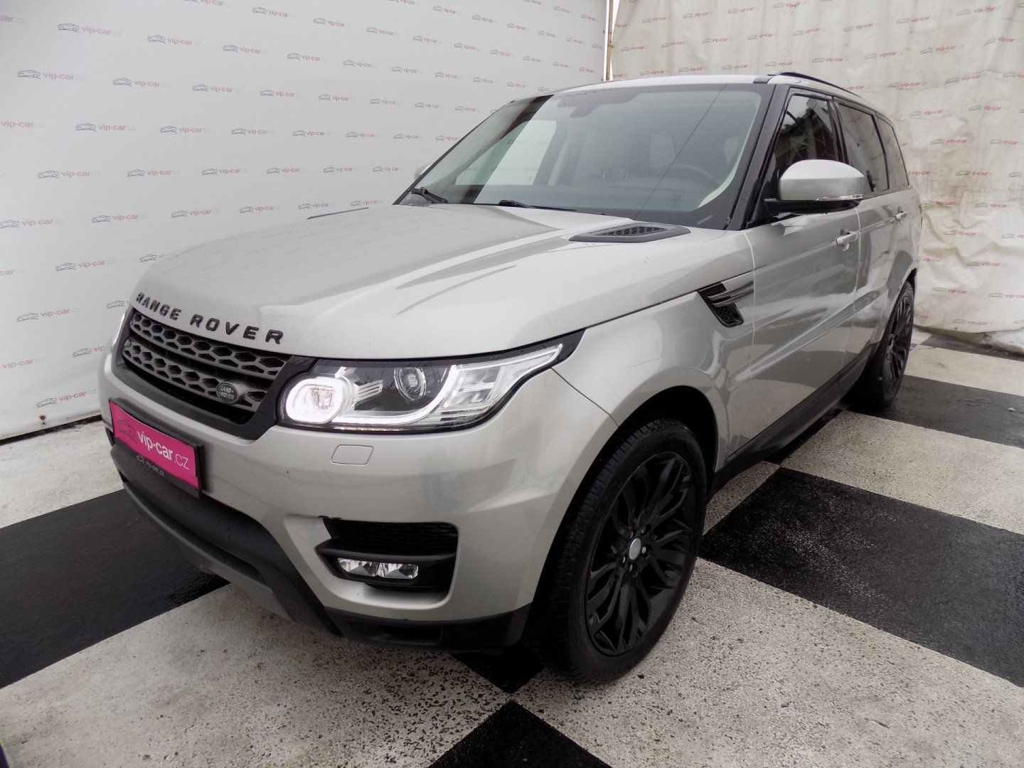 Land Rover Range Rover Sport, 3.0TDV6/HSE/AWD/1.maj.ČR/AT/