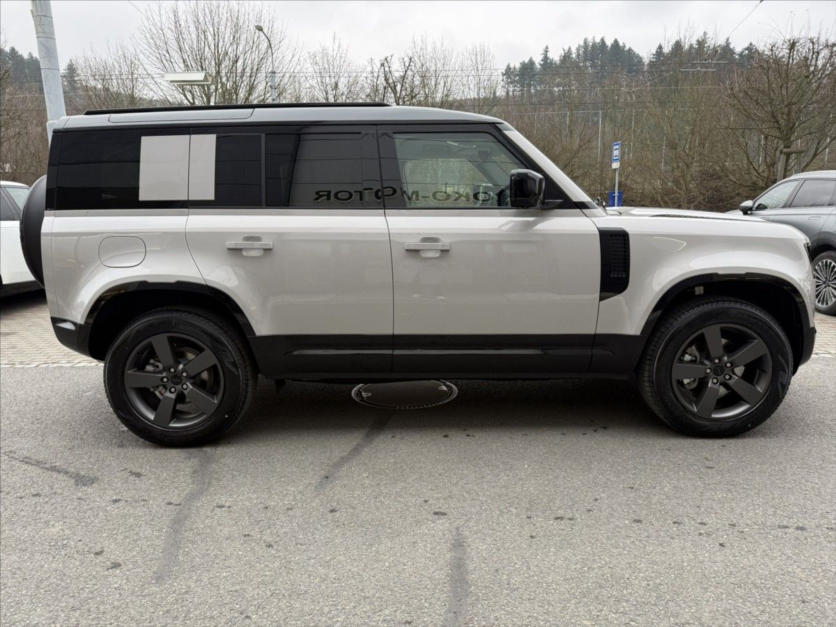Land Rover Defender, 3,0 X-DYNAMIC SE D250 - fotka 6