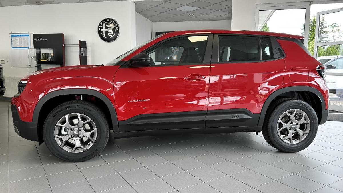 Jeep Avenger, 1.2i 100k Longitude MT6 - fotka 3