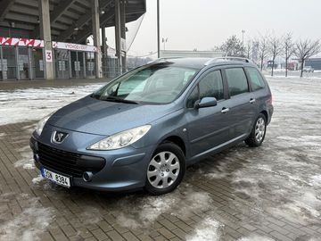 SW 1.6i, 80kw Tažné 1.2T