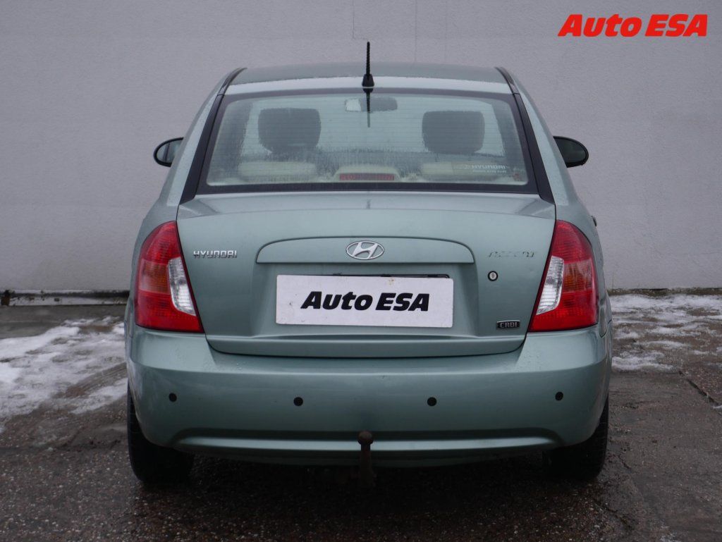 Hyundai Accent, 1.5 CRDi,1.maj,ČR,TZ - fotka 5